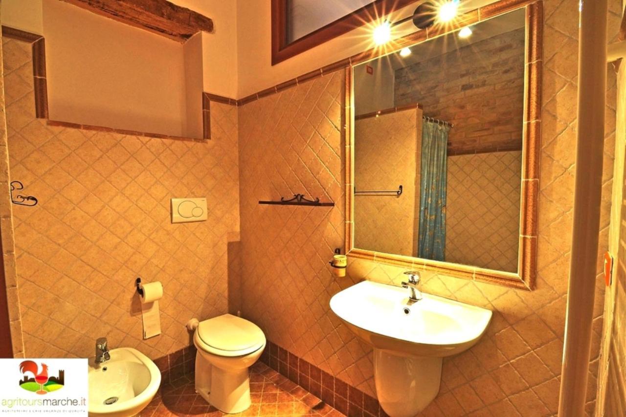 Agriturismo Galanti Cossignano Екстериор снимка
