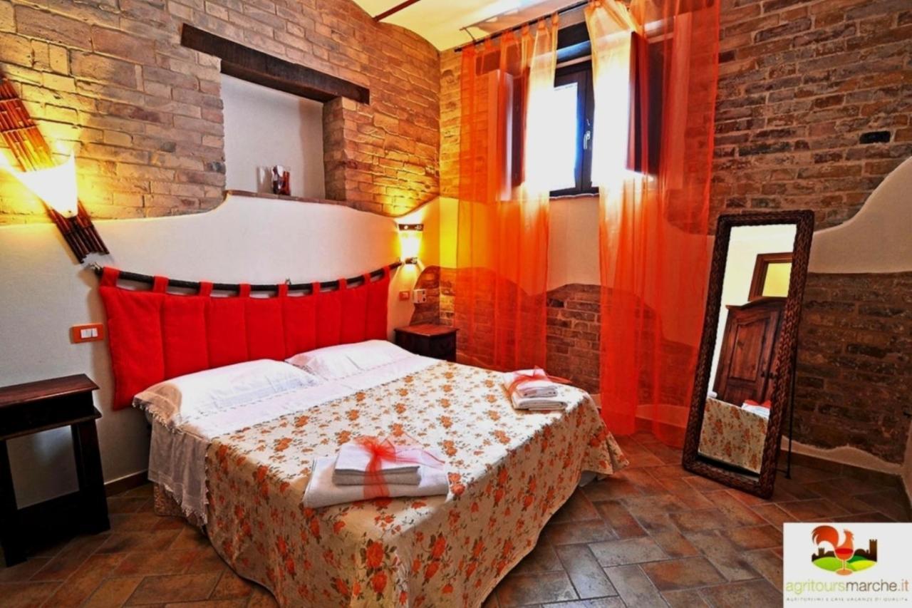 Agriturismo Galanti Cossignano Екстериор снимка
